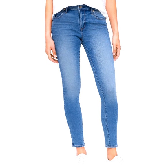 GAP Denim - GAP || Mid Rise Universal Legging Jeans